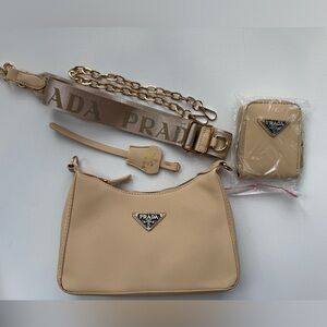 Brand new women’s safarano Prada Tan Crossbody Bag Set $150